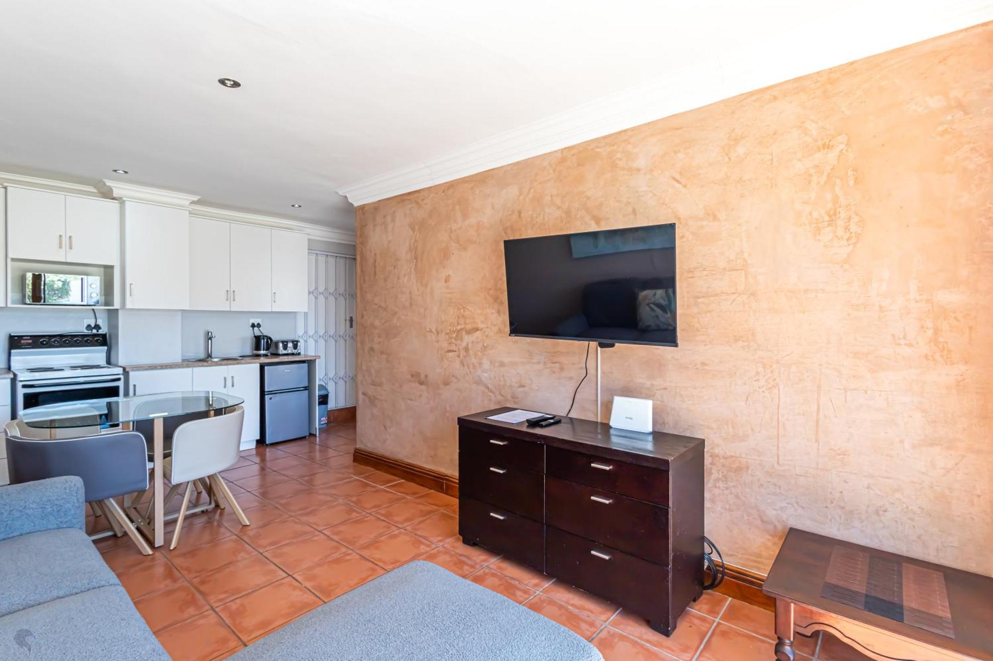 Holiday Guest House Langebaan Exterior foto